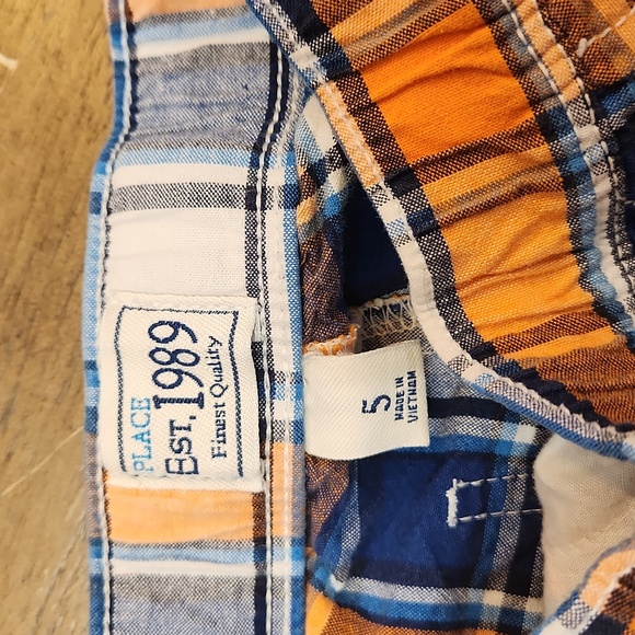 Set of 5 shorts 5T - Picture 6 of 7